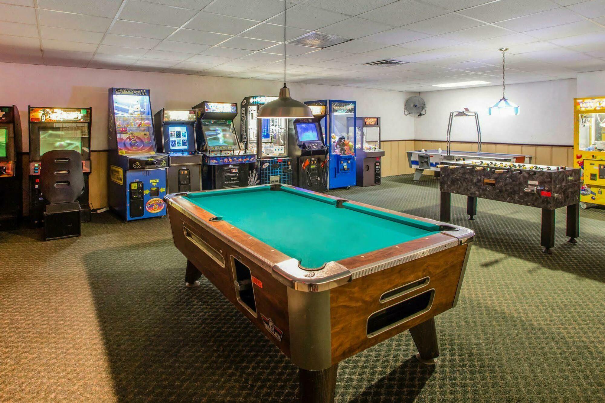 Quality Inn & Suites Downtown Грин Бэй Экстерьер фото